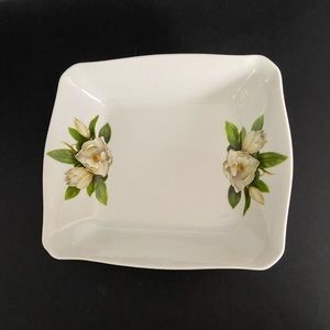 💙 Ceramic Treasures Inc. USA Dish